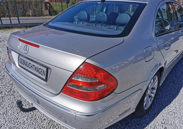 Mercedes-Benz Klasa E cena 22900 przebieg: 299899, rok produkcji 2003 z Stary Sącz małe 596